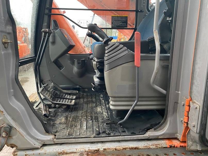 Hitachi ZX 460