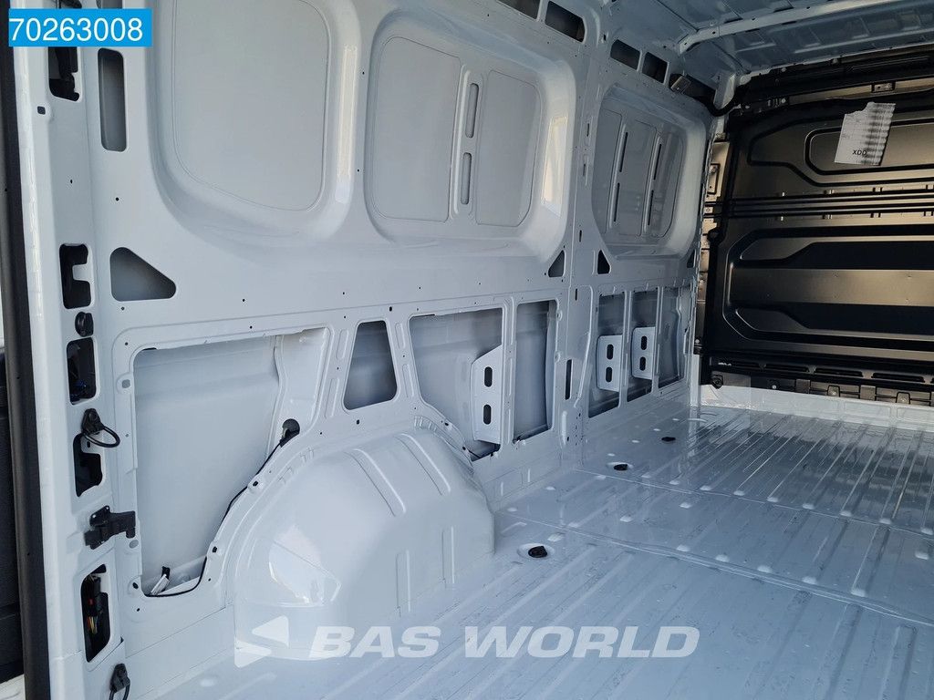 Renault Master 150PK 2025 MODEL APPLE CARPLAY CRUISE PARKEERSENSOREN CAMERA 12m3 Klima AHK Tempomat