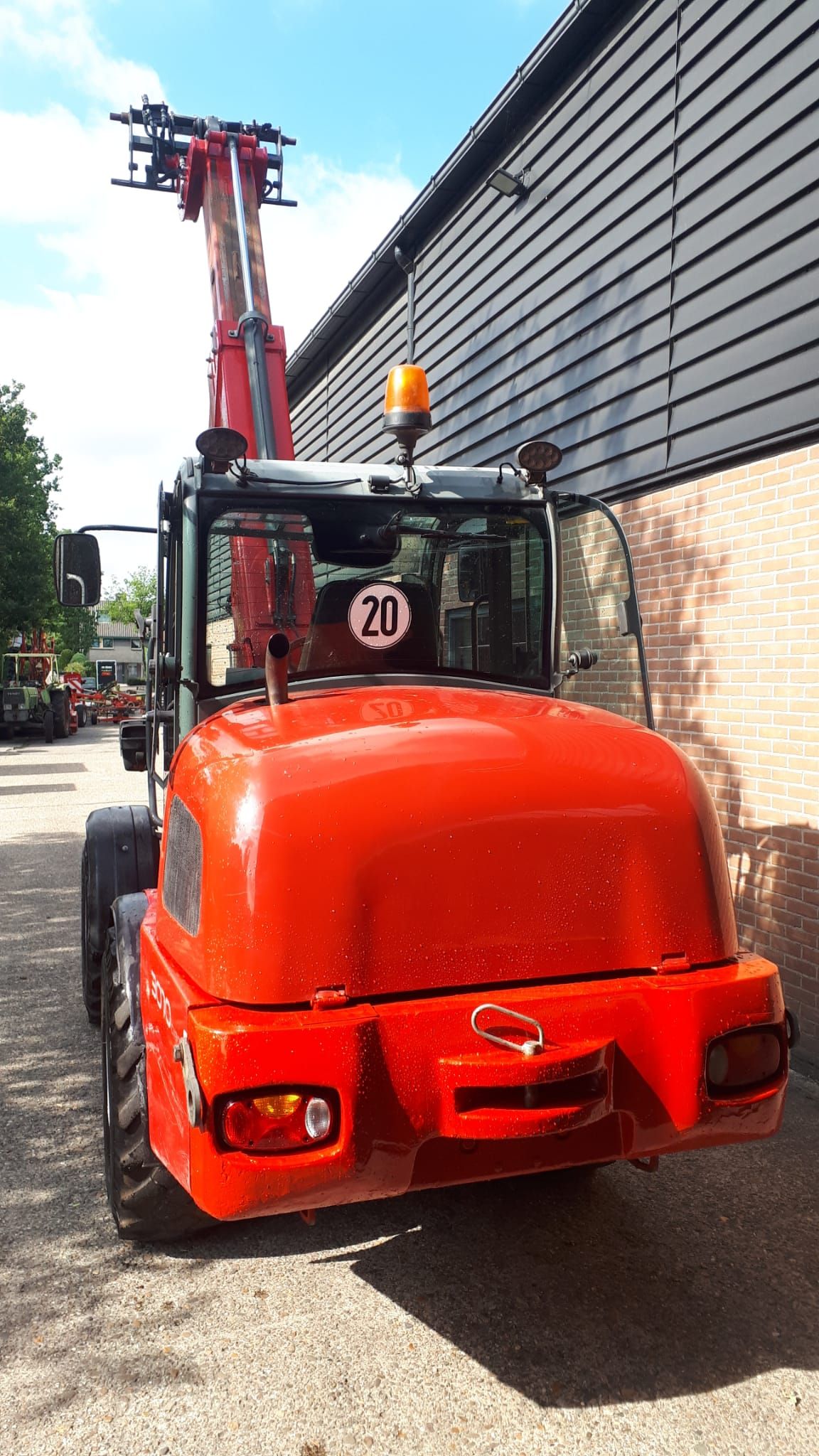 Weidemann 3070 CX80 T shovel