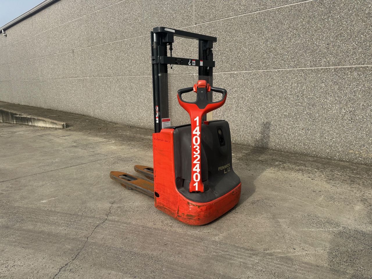 Linde Stapelaar L12