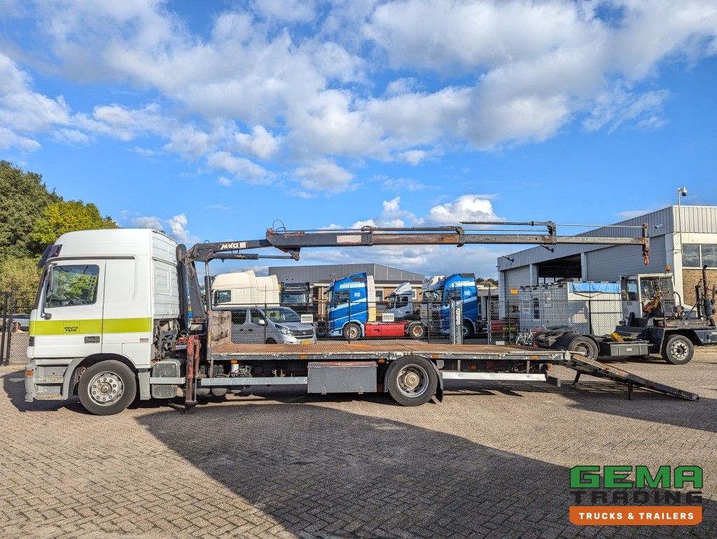 Mercedes-Benz Actros 1831 Sleepcab Euro2 MKG HLK80 3360KG - Air Suspension - Loading Ramp (V796) 3181