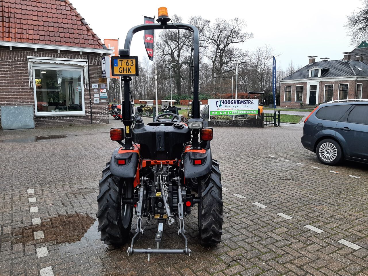 TAFE 6028M trekker