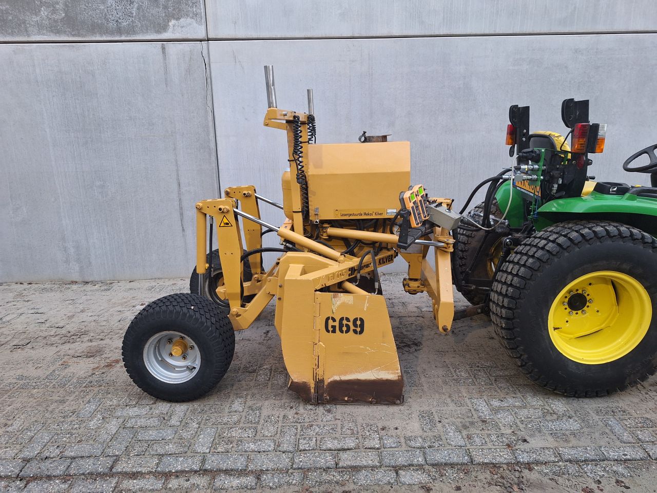 Mekos RL 150 LU met Spectra Machine Control
