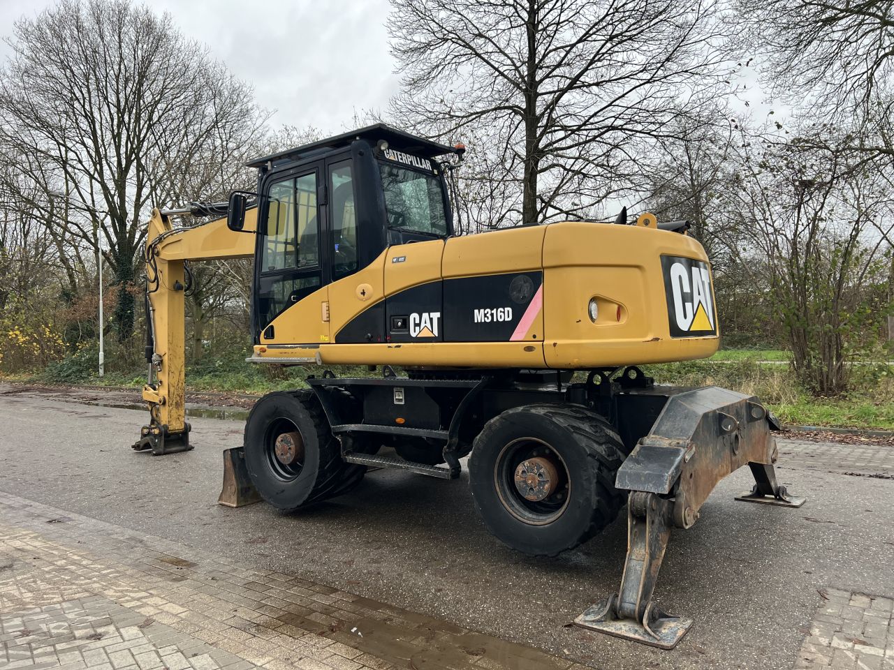 Caterpillar M316D