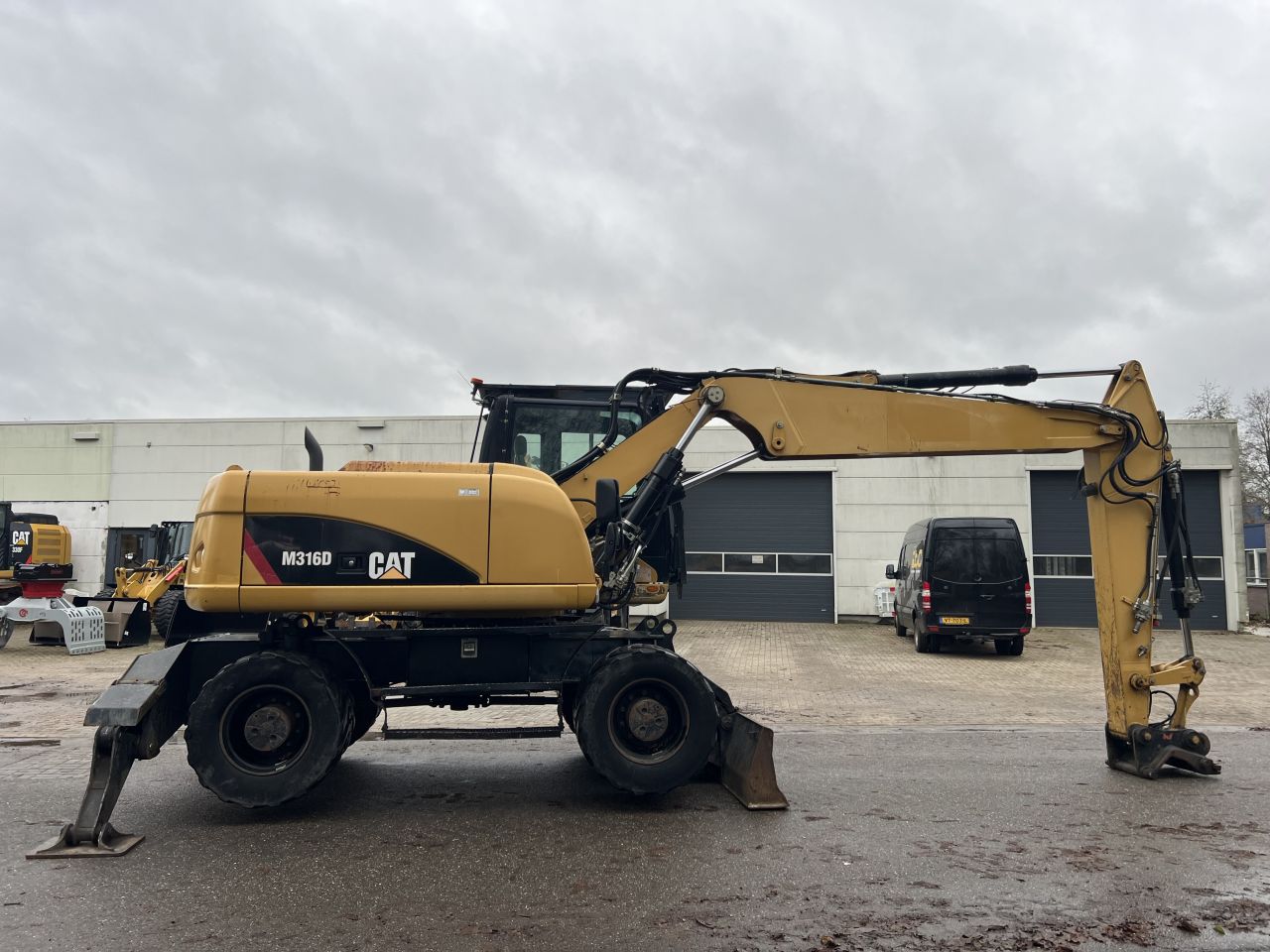 Caterpillar M316D