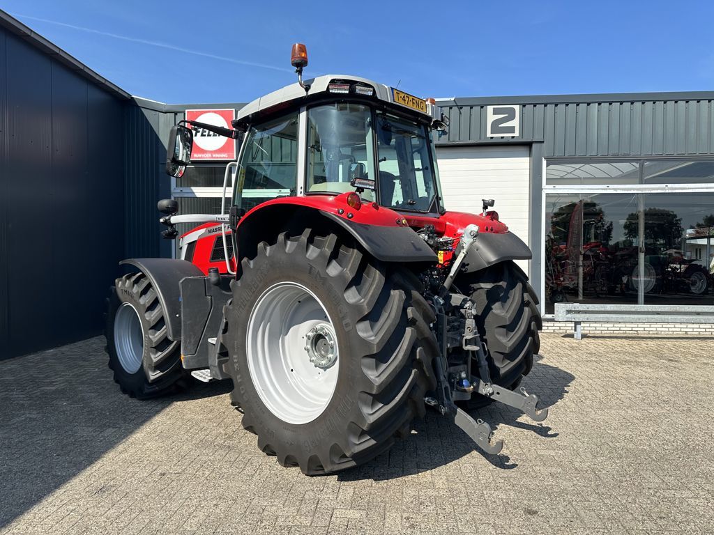Massey Ferguson 6S.180 DYNA-VT EFFICIENT