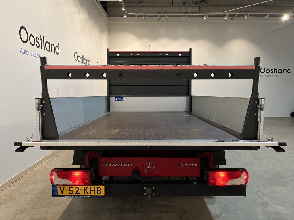 Mercedes-Benz Sprinter 317 CDI L2 RWD Automaat Open Laadbak / Euro 6 / Trekhaak 3500 KG / Airco / Cruise Control / CarPlay / Navigatie / 64.150 KM !! / BPM VRIJ !!