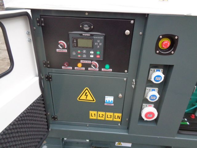 3x noodstroom aggregraat / generator