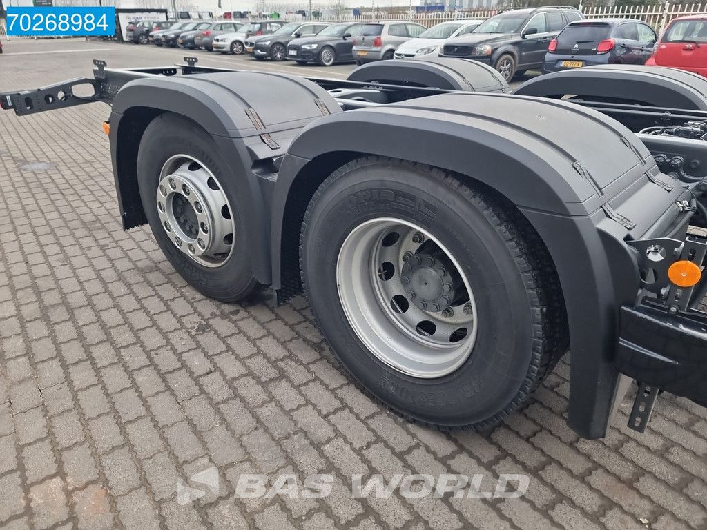 Mercedes Actros 2532 6X2 NEW Euro 6! ClassicSpace Navi Lenkachse