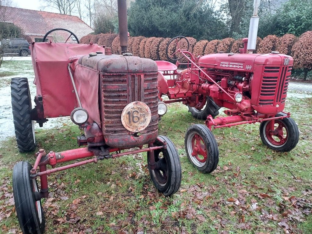 Farmall , Mc Cormick en Vierzon 100, FCD, Deering