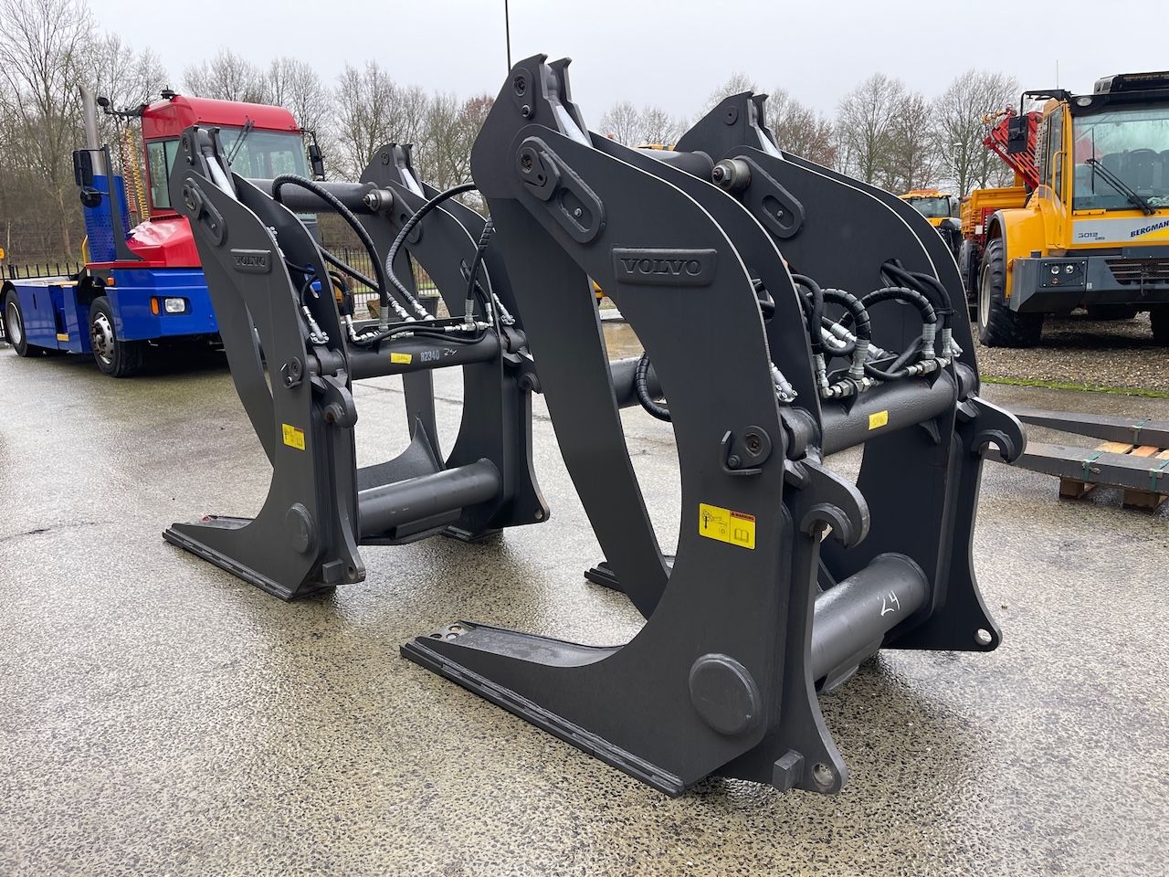 Volvo L70H Bomenklemmen