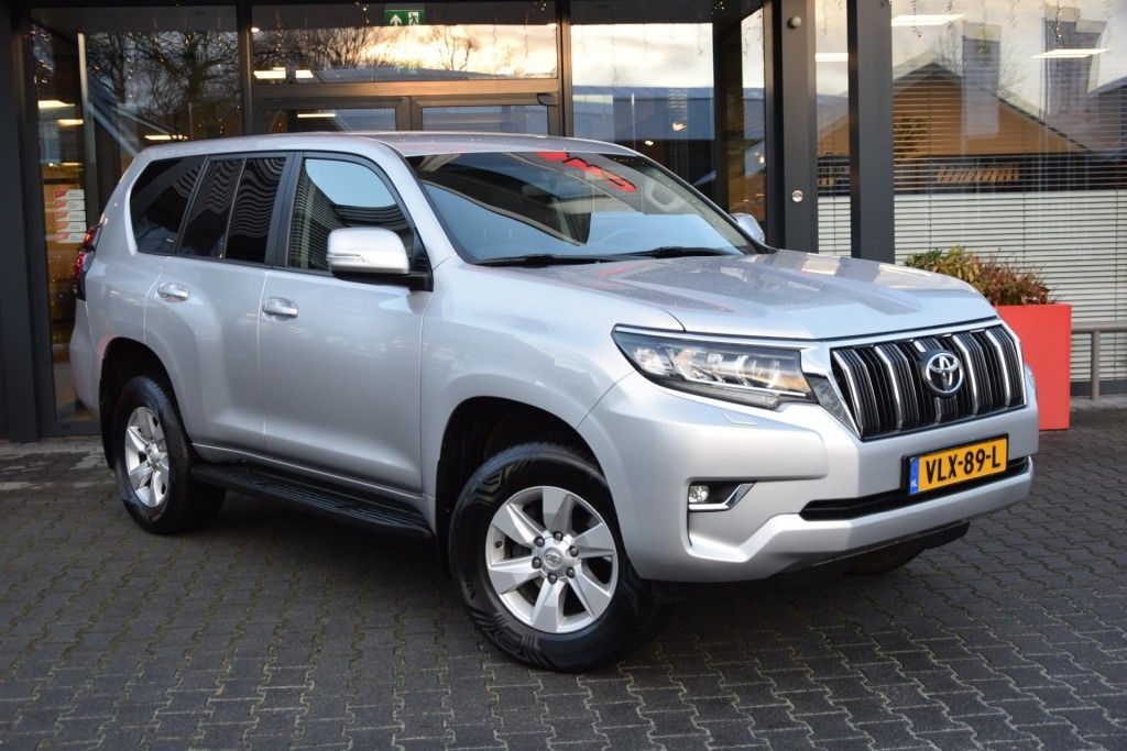 Toyota Landcruiser 150 2.8 D-4D 5DRS CHALLENGER A/T VAN