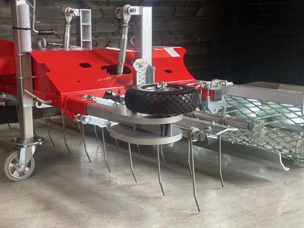 Floor-Care One Manegevlakker 2m. voor minitractor of compacttractor