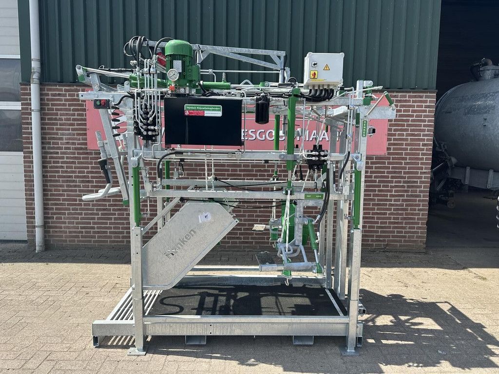 Henken type L hydra