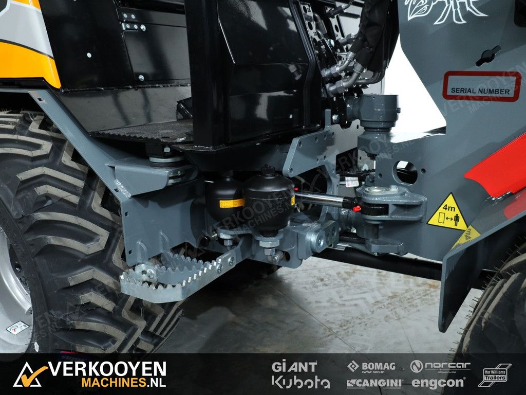2025 Giant G2700 HD+ VK9877