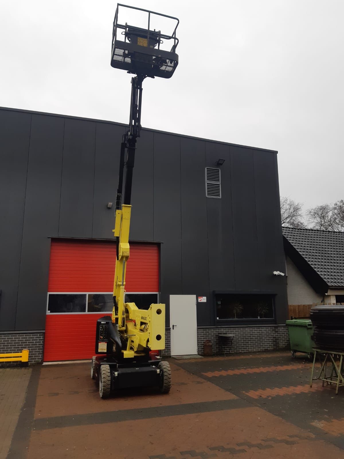 HOOGWERKER JLG 400AJPN