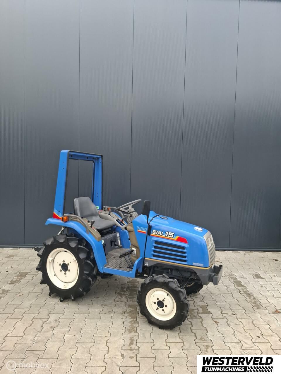 Iseki Sial 15 mini tractor 4wd 3 cilinder diesel