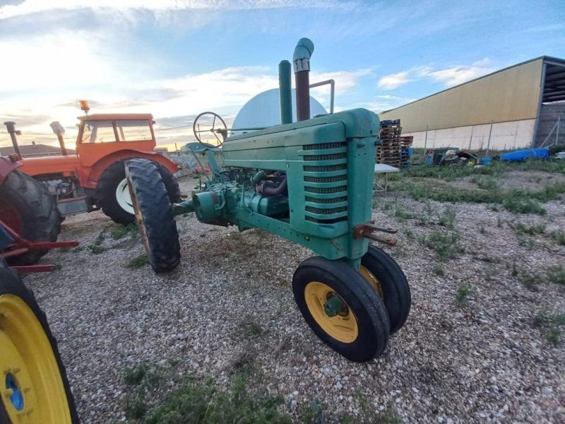 John Deere Modell B