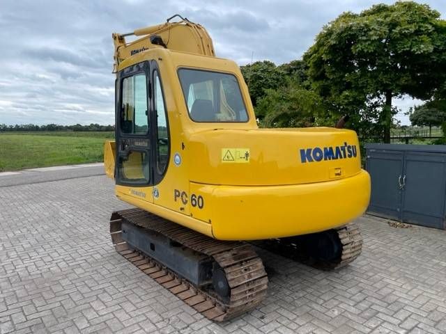 Komatsu PC60-5