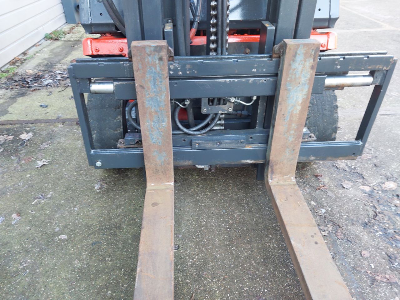 Nette 1.6 ton diesel linde!!
