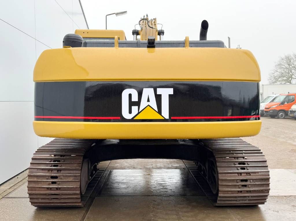 CAT 325CL (NEW BOOM/STICK/BUCKET)