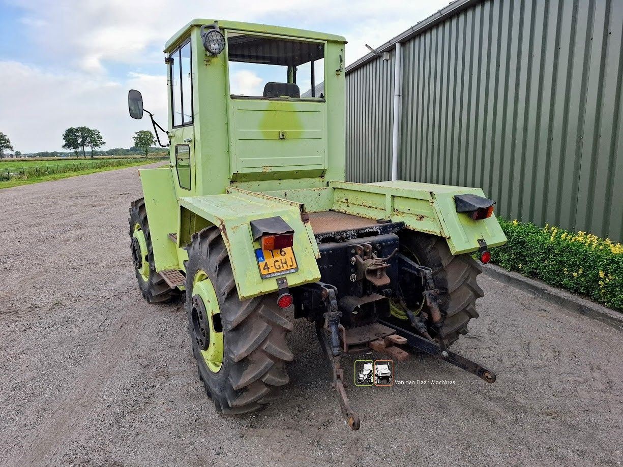 Mercedes-Benz MB Trac 800