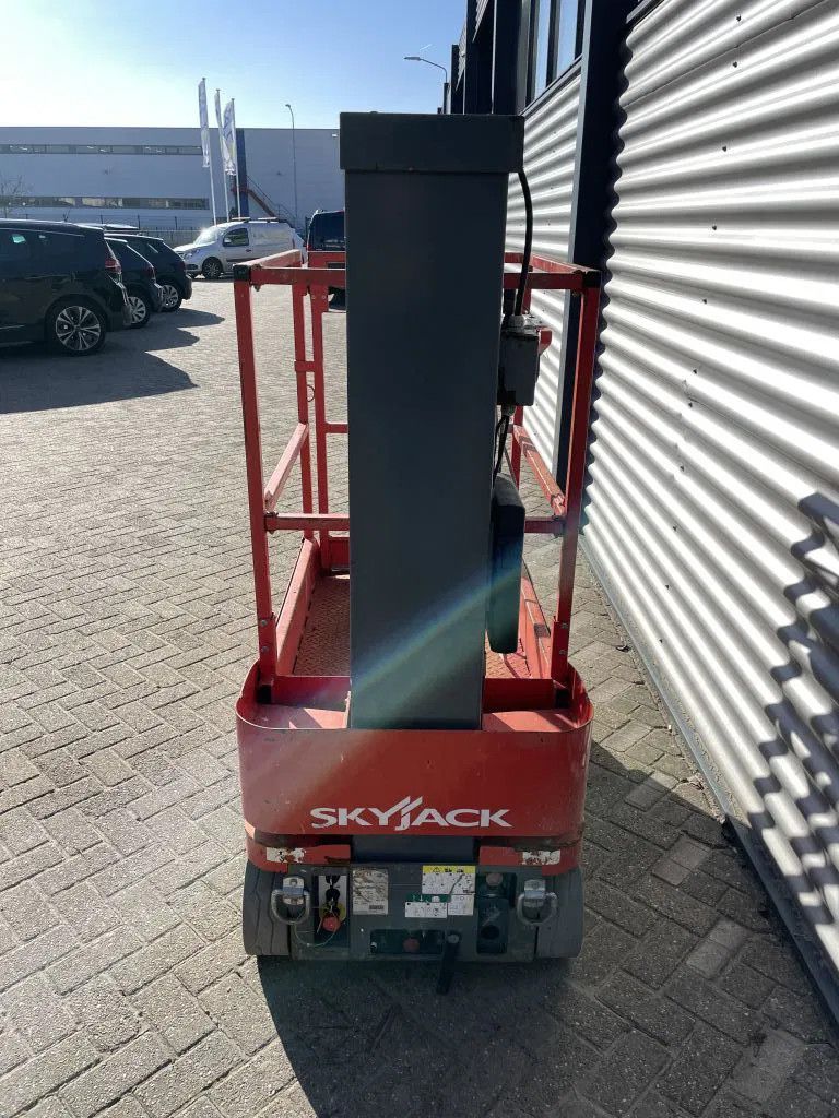 Skyjack SJ16 Masthoogwerker Hoogwerker