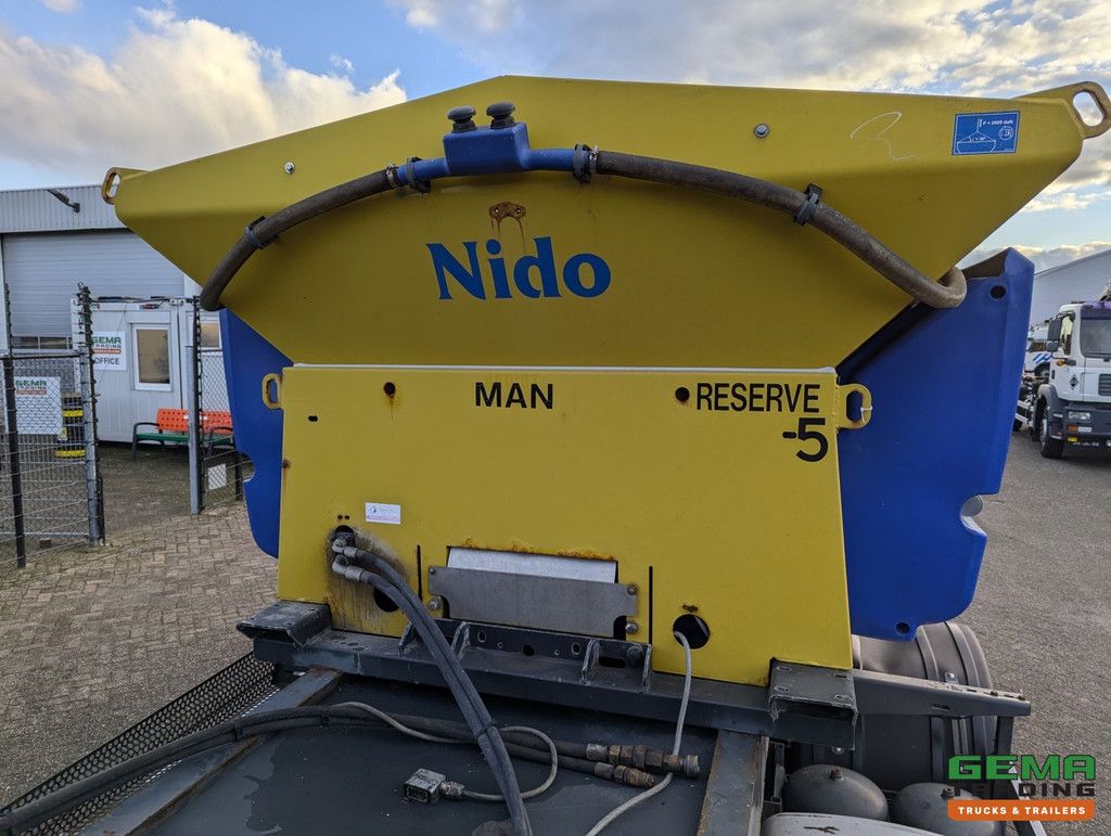 Nido Stratos B40-36 4m³ - 2200L - Hydraulisch aangedreven - Haakarm Constructie 3520