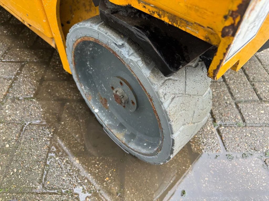 Haulotte Compact 8 Hoogwerker Schaarhoogwerker