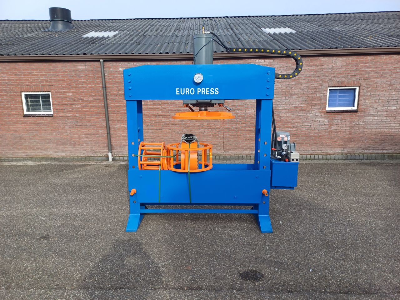 100 ton werkplaatspers Garagepers