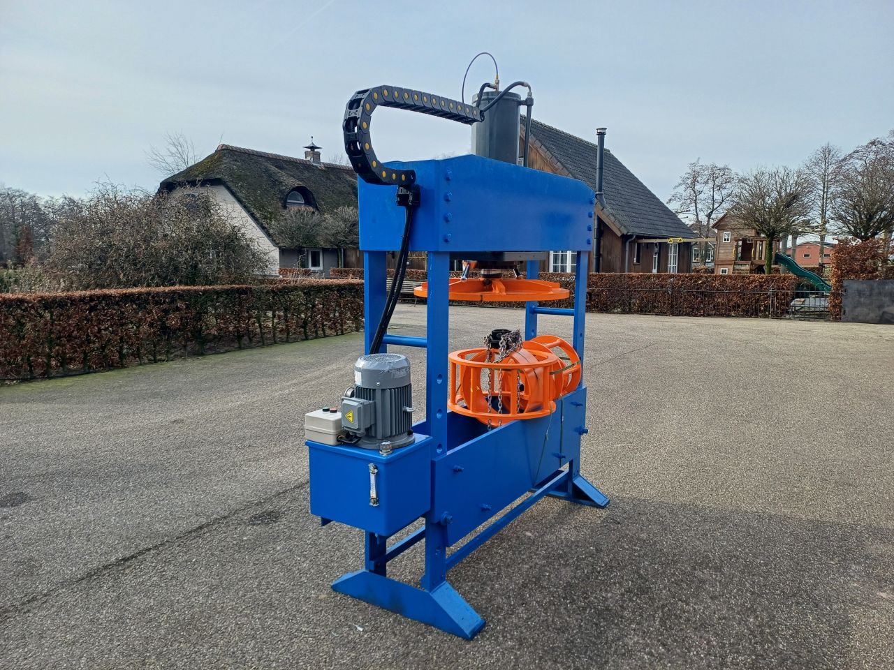 100 ton werkplaatspers Garagepers