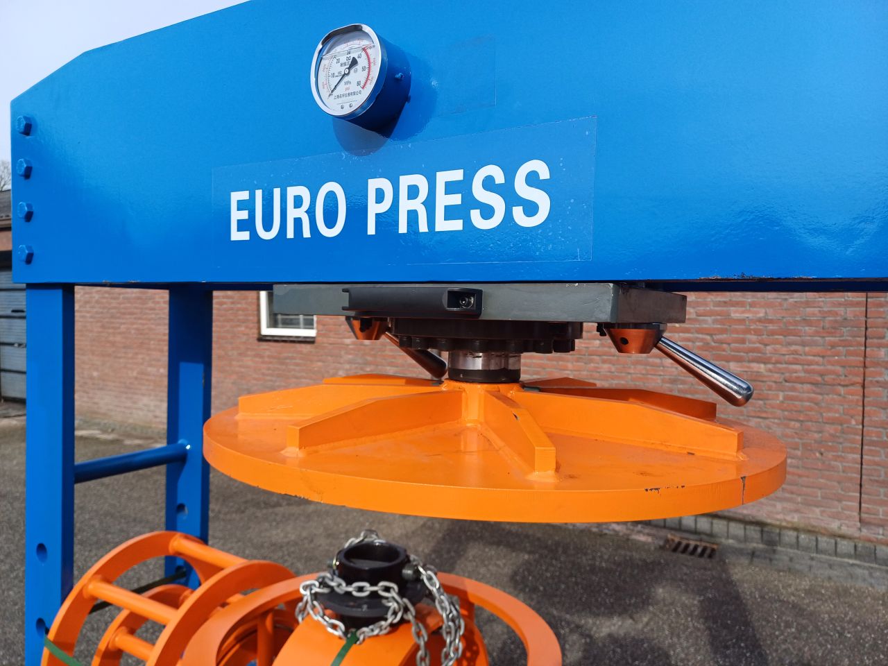 100 ton werkplaatspers Garagepers