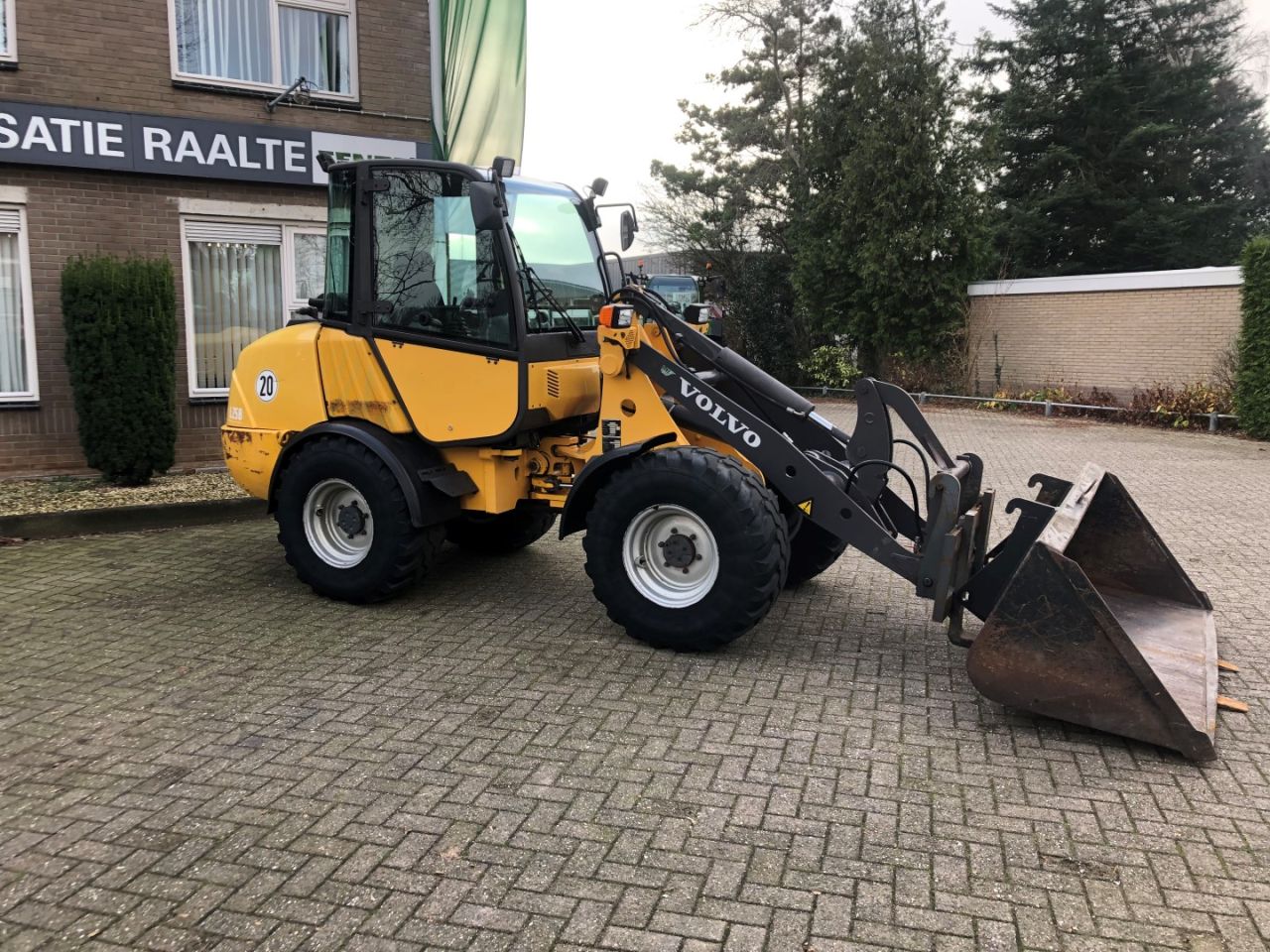 Volvo L25B
