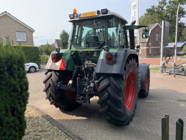 Fendt 412 Com3