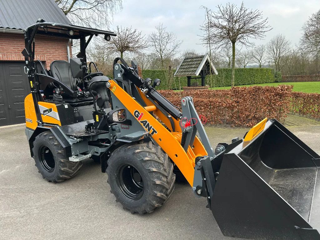 Giant G2500HD LIMITED EDITION