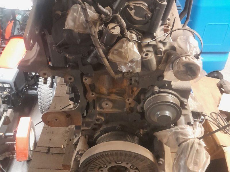 Deutz Case Magnum CVX 370 MOTOR
