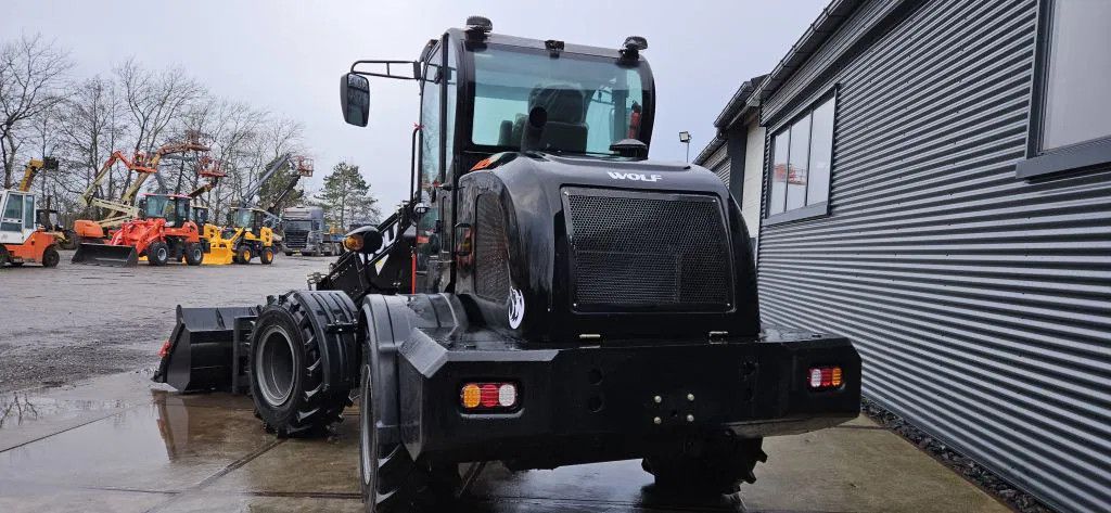 Wolf WL825 telescopic loader. ( NEW ) stage 5