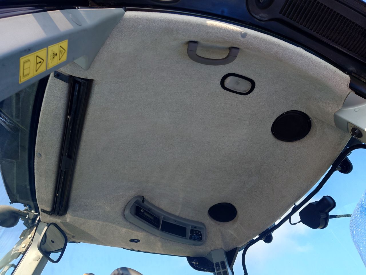 New Holland T7.270 AutoCommand