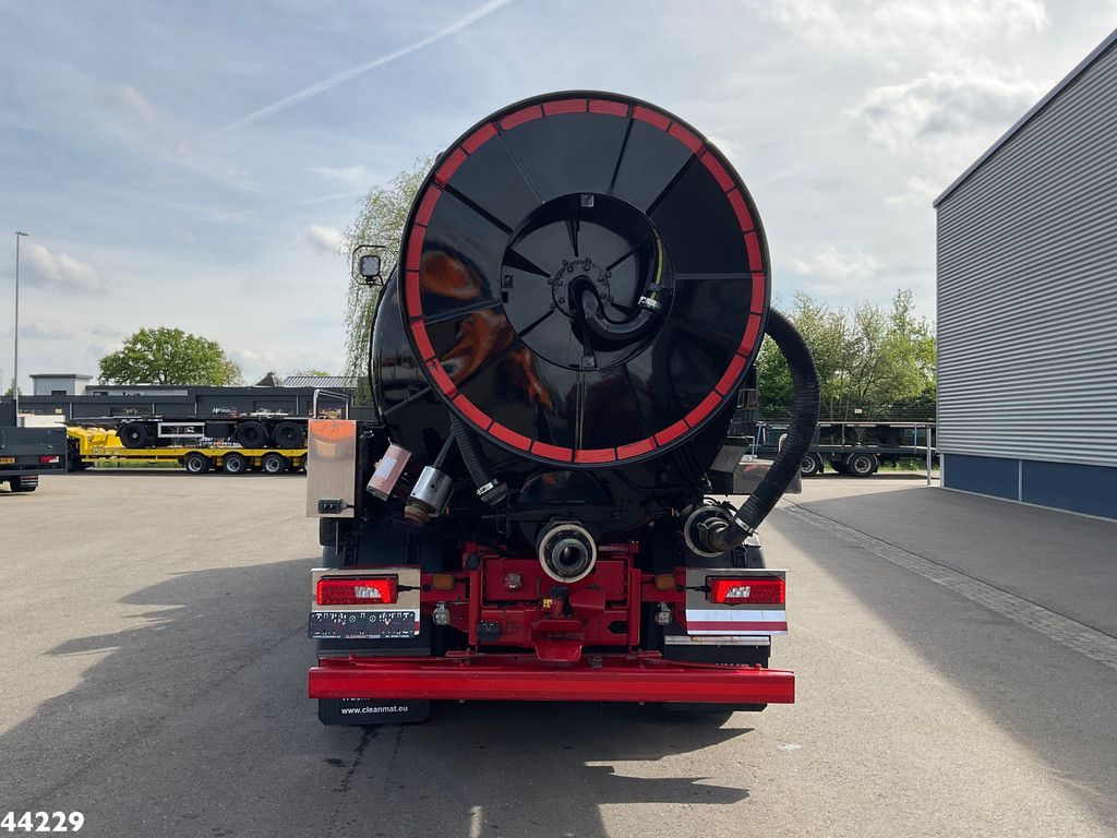 Scania G 440 6x4 Saugwagen