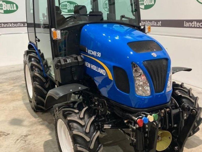 New Holland boomer 50