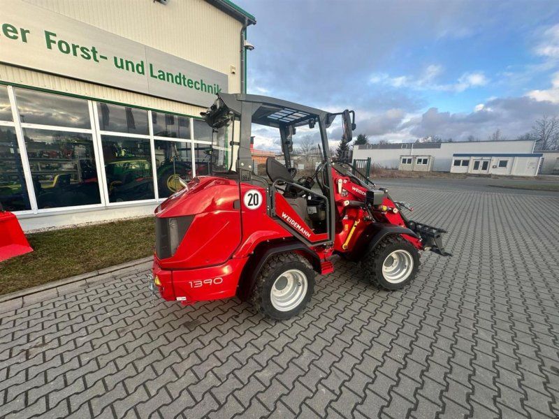 Weidemann 1390