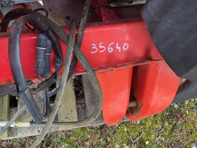 Kuhn AXIS201K