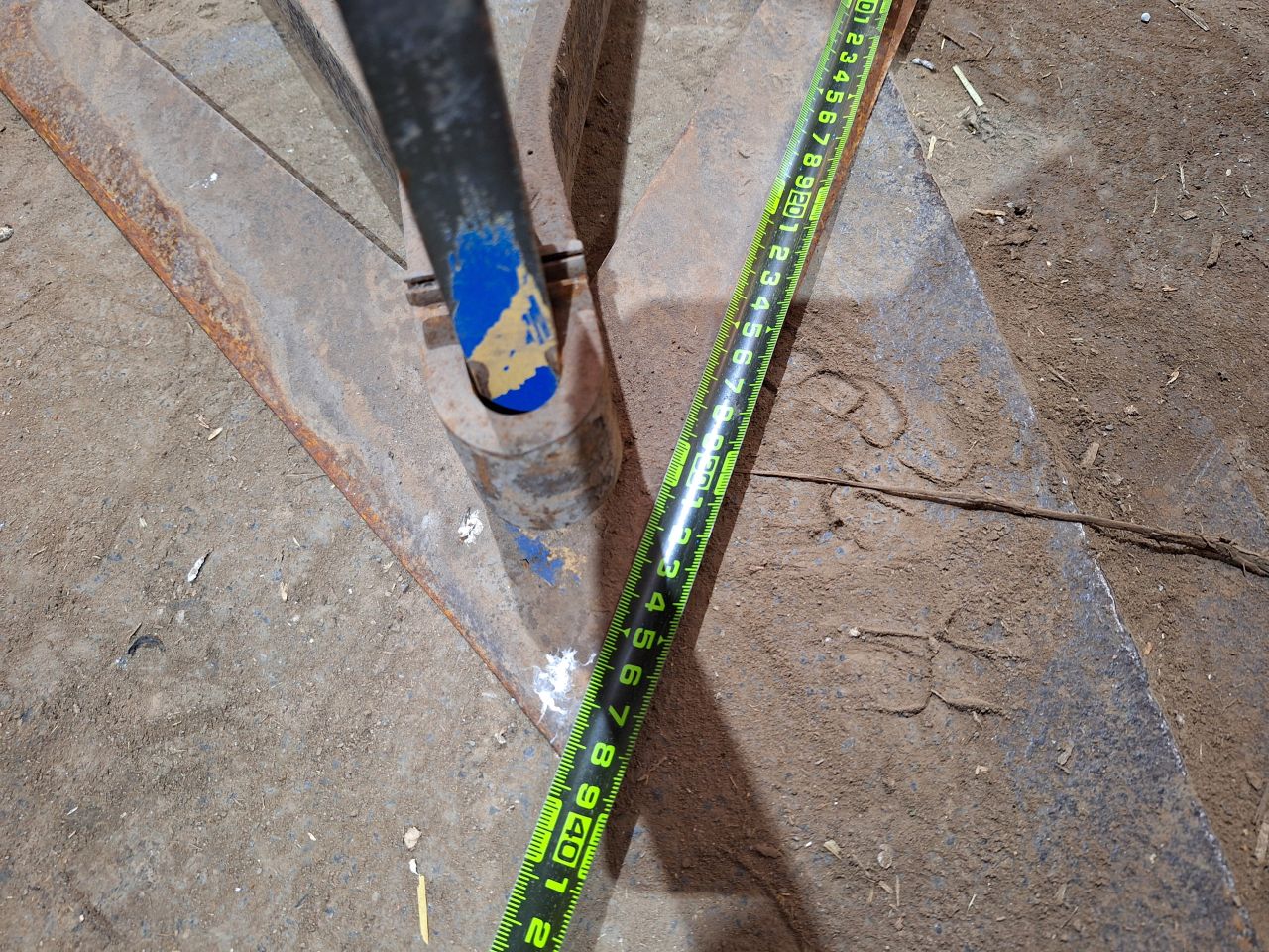 Aanaarders/schoffel elementen