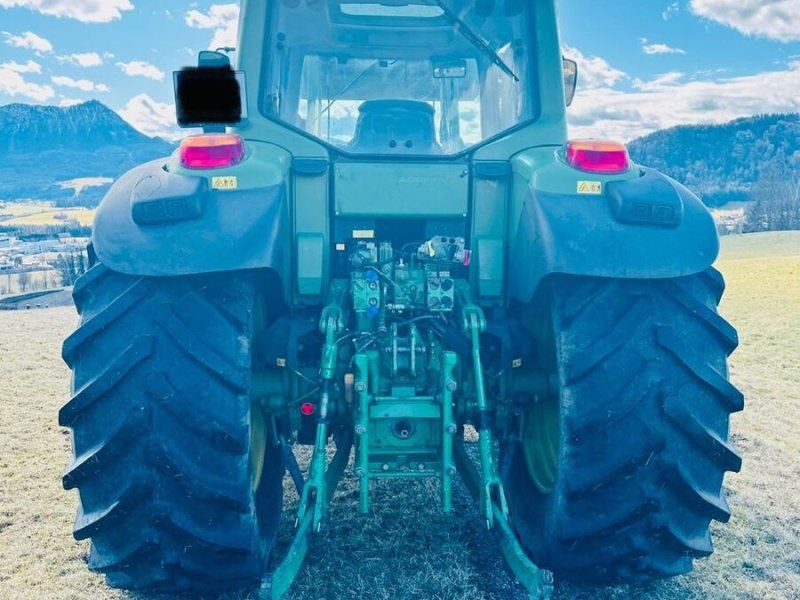 John Deere 6630