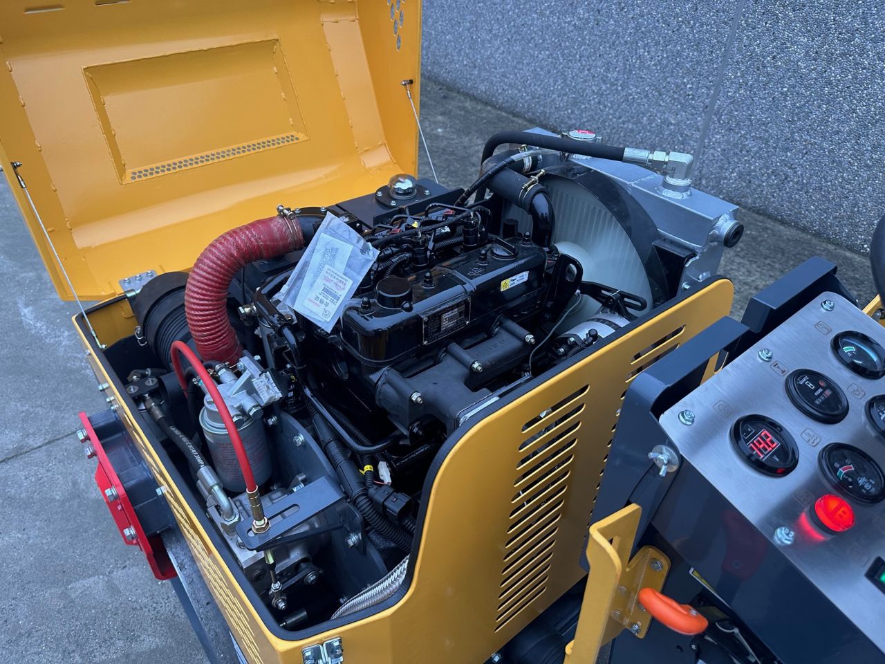 TLS SJ-2000