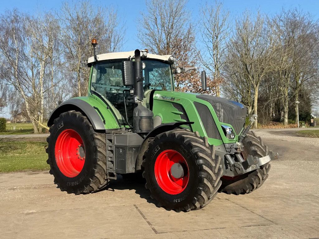 Fendt Vario 828 Profi plus 50 KM Vario 828 Profi plus 50 KM