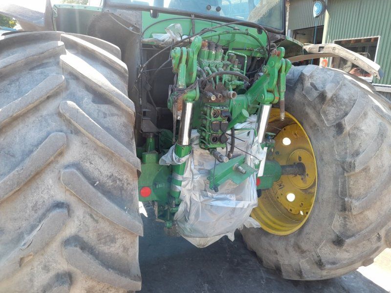 John Deere 7710
