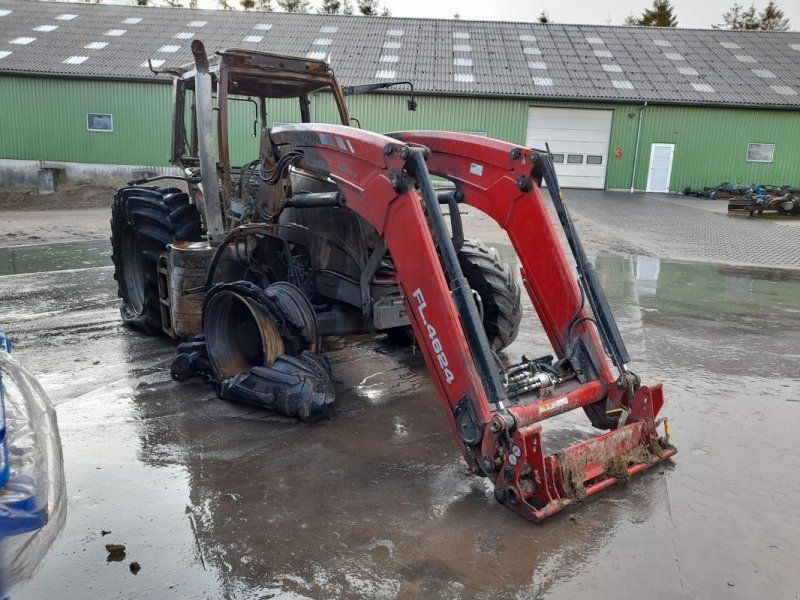 Massey Ferguson 6716S