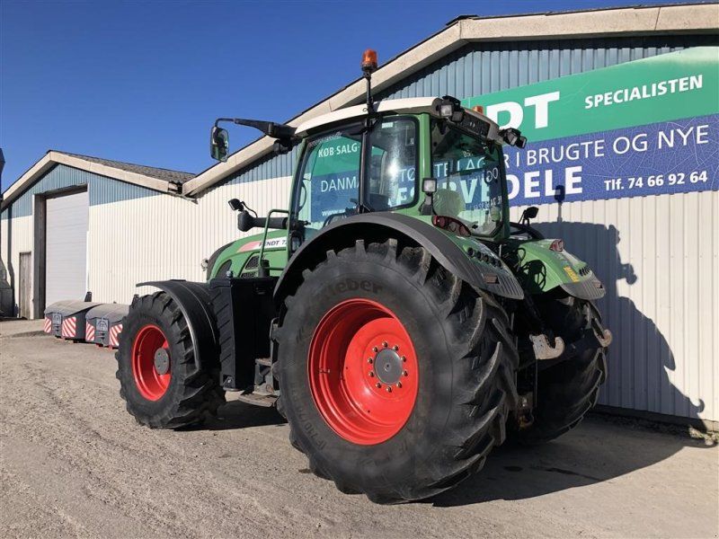 Fendt 724 Vario S4 Profi Plus Med Front PTO