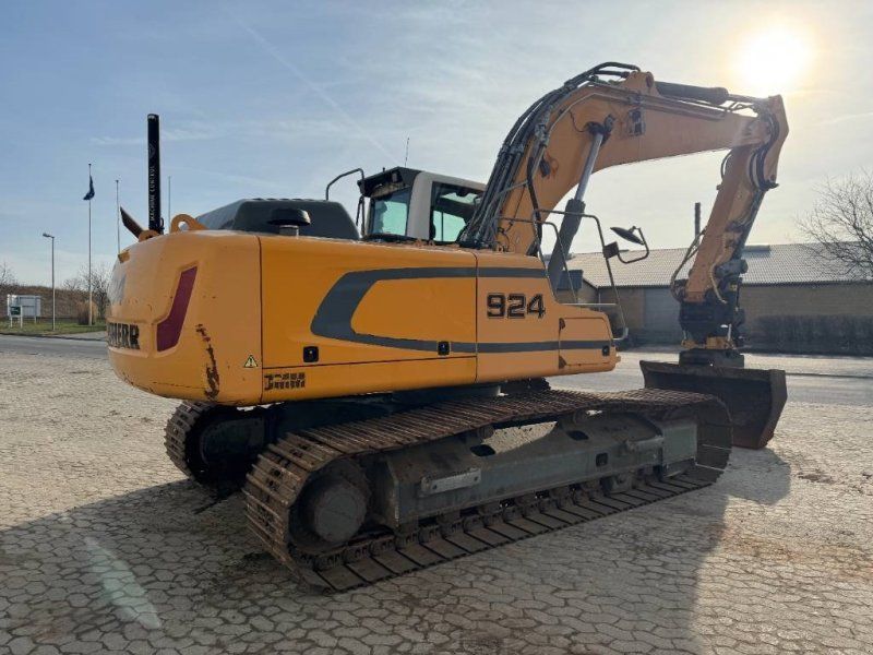 Liebherr R 924